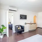 Sunny Balcony - Cute&cozy Apartament