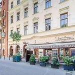 Sunny Balcony - Cute&cozy * Budapeszt