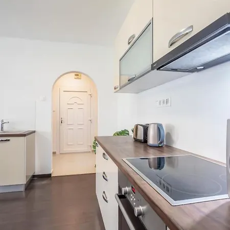 Appartamento Sunny Balcony - Cute And Cozy