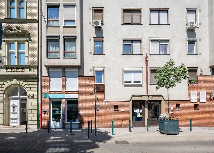 Sunny Balcony - Cute And Cozy Apartamento Budapest
