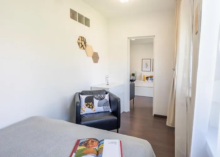 Apartment Sunny Balcony - Cute And Cozy Budapest